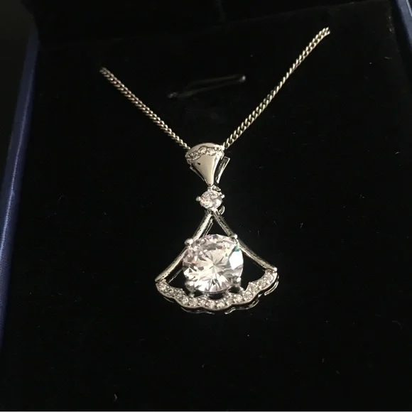 Silver Necklace With CZ’s - Picture 5 of 11